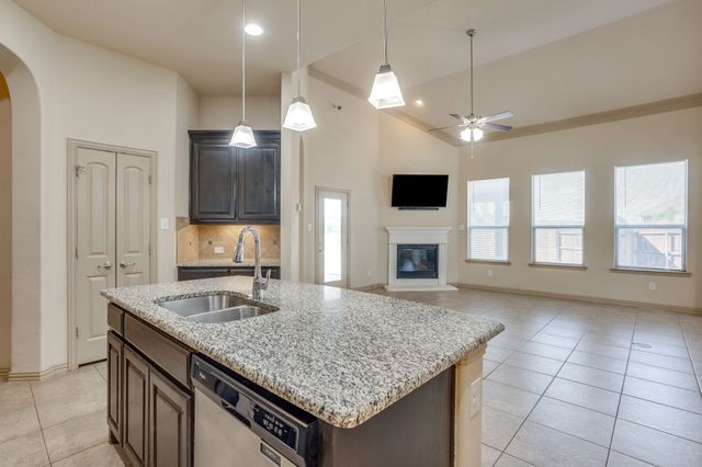 4604 Brookside Drive, Denton, TX 76226