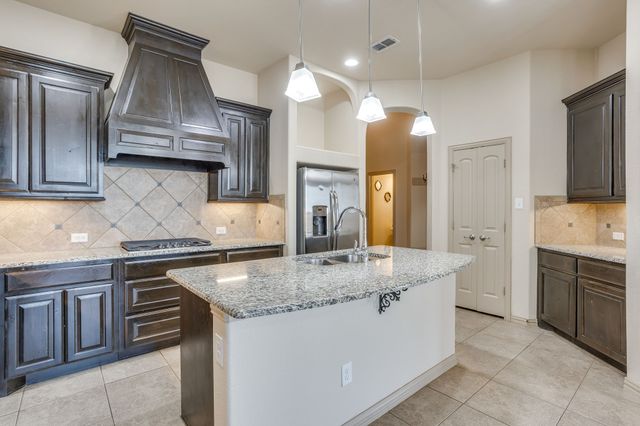 4604 Brookside Drive, Denton, TX 76226