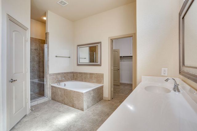 4604 Brookside Drive, Denton, TX 76226