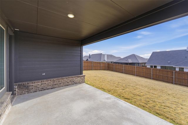 3520 Columbus Street, Gainesville, TX 76240