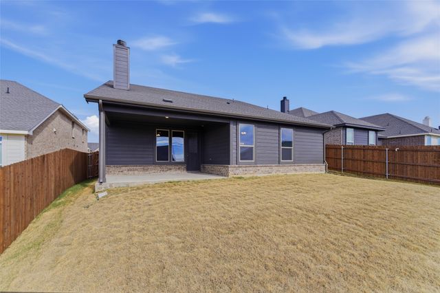 3520 Columbus Street, Gainesville, TX 76240