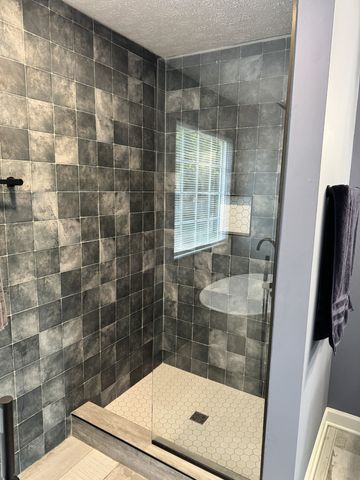 6007 Crestview Ct, Mount Juliet, TN 37122