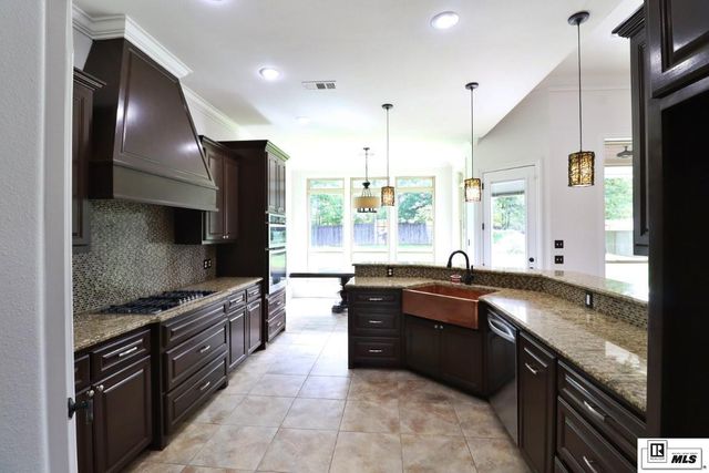 411 AUSTIN OAKS CIRCLE, West Monroe, LA 71292