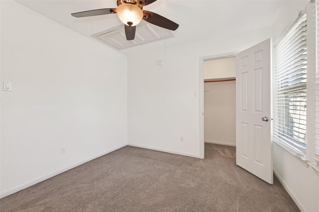 15411 Lago Villa Drive, Tomball, TX 77377