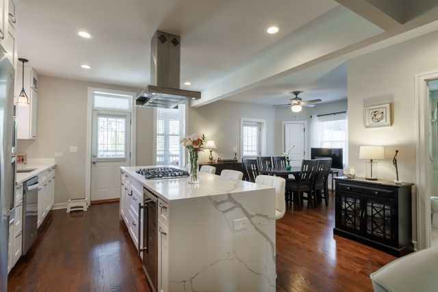 1746 W 104th Place, Chicago, IL 60643