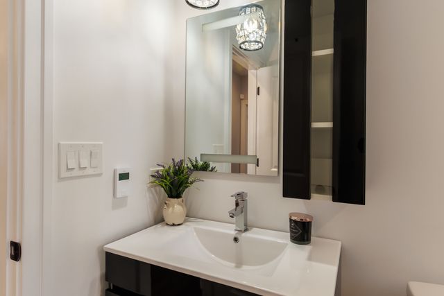 1746 W 104th Place, Chicago, IL 60643