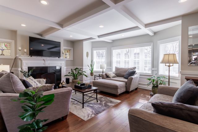 1746 W 104th Place, Chicago, IL 60643