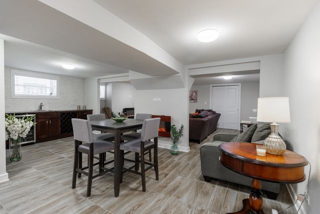 1746 W 104th Place, Chicago, IL 60643