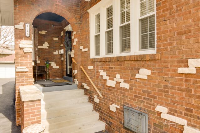 1746 W 104th Place, Chicago, IL 60643