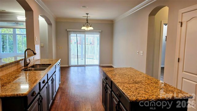 5203 Camp Verde Lane, Charlotte, NC 28277