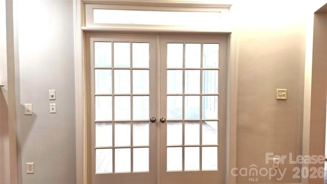 5203 Camp Verde Lane, Charlotte, NC 28277