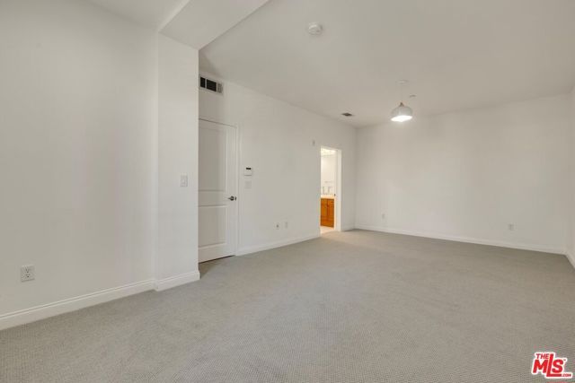 5625 Crescent Parkway 324, Los Angeles, CA 90094