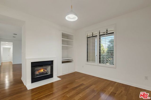 5625 Crescent Parkway 324, Los Angeles, CA 90094