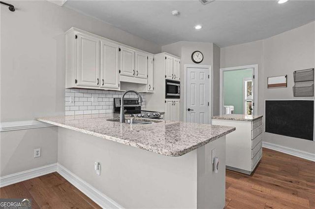 440 Allenbrook Court, Roswell, GA 30075