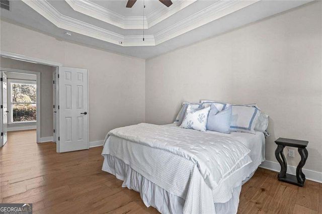 440 Allenbrook Court, Roswell, GA 30075