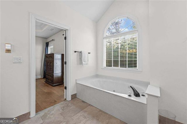 440 Allenbrook Court, Roswell, GA 30075