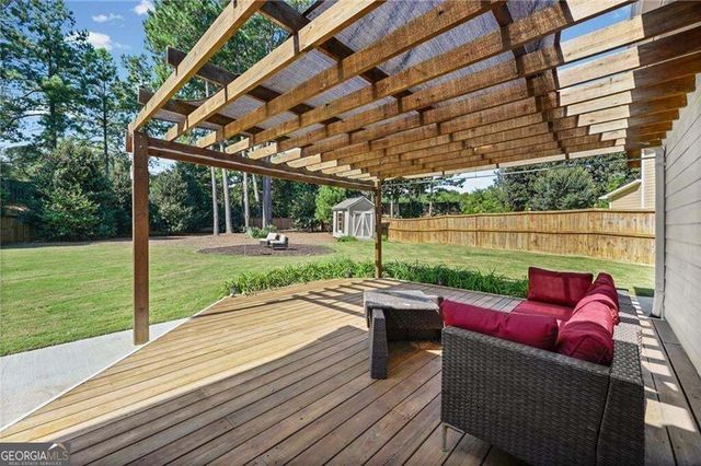 440 Allenbrook Court, Roswell, GA 30075