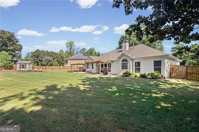 440 Allenbrook Court, Roswell, GA 30075