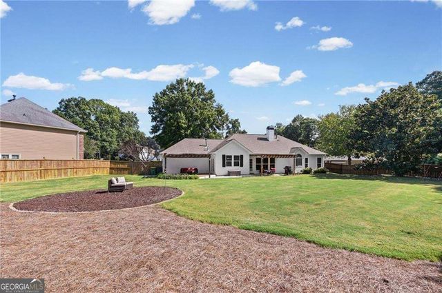 440 Allenbrook Court, Roswell, GA 30075