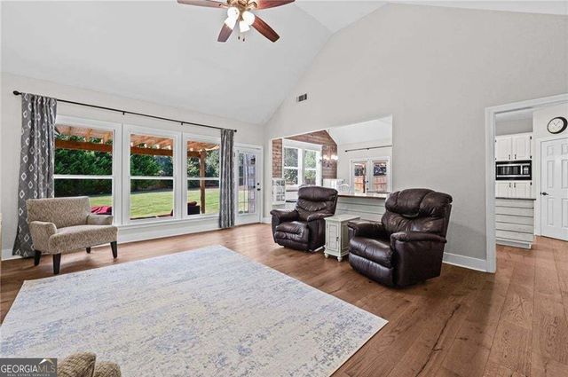 440 Allenbrook Court, Roswell, GA 30075