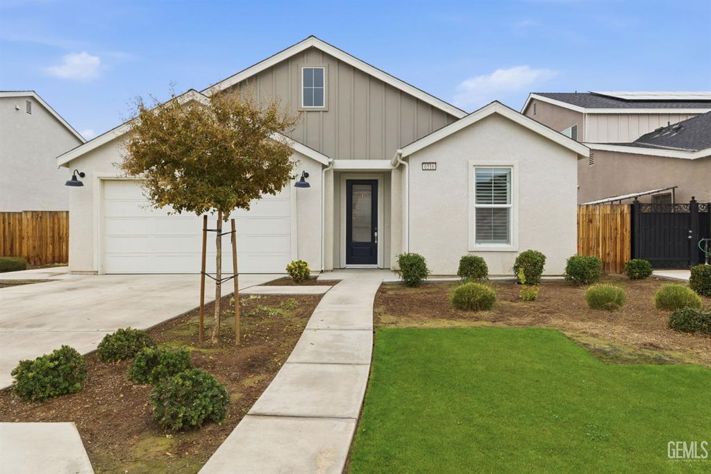 6516 Walkers Glen Lane, Bakersfield, CA 93313