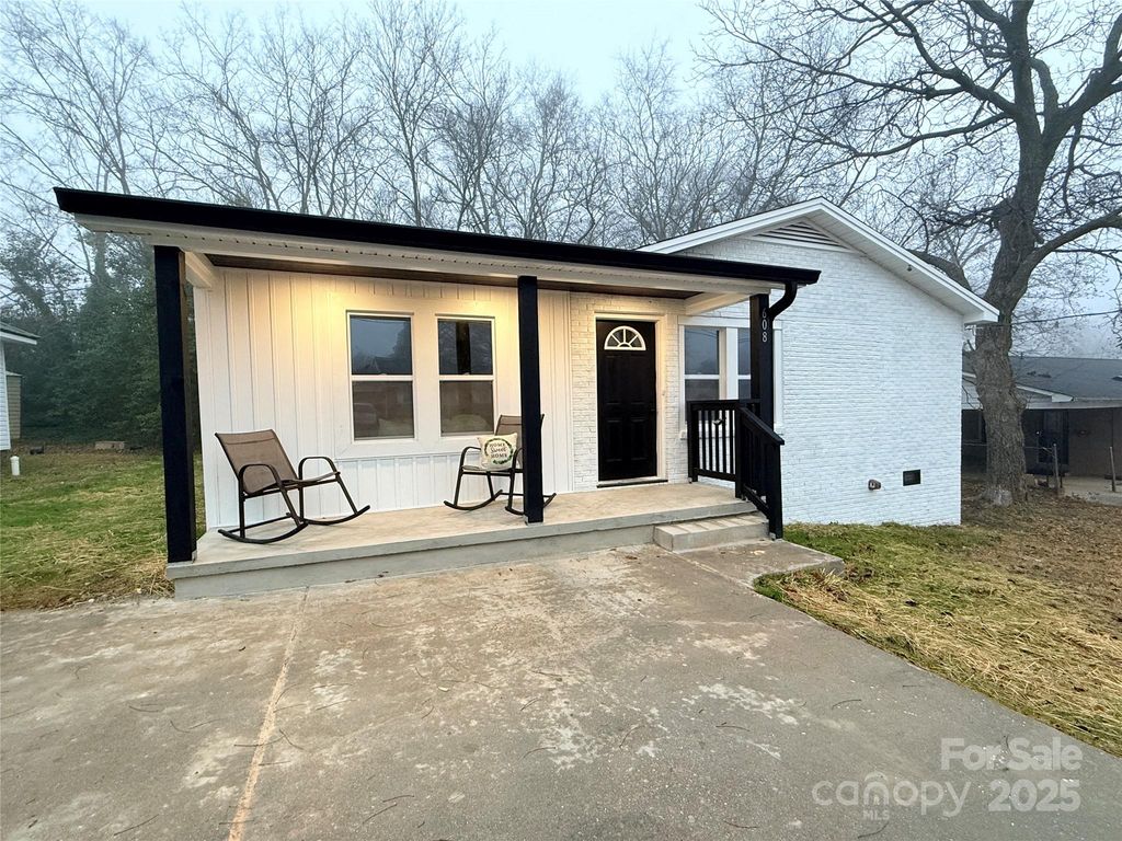 608 Rock Street, Lancaster, SC 29720