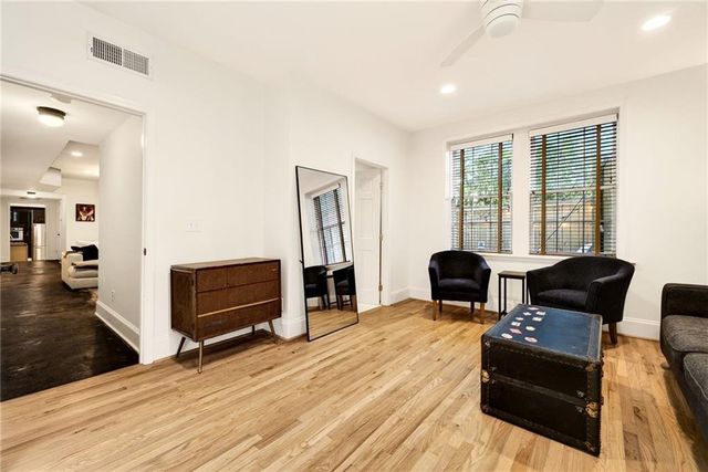 65 Peachtree Memorial Drive NW 5, Atlanta, GA 30309