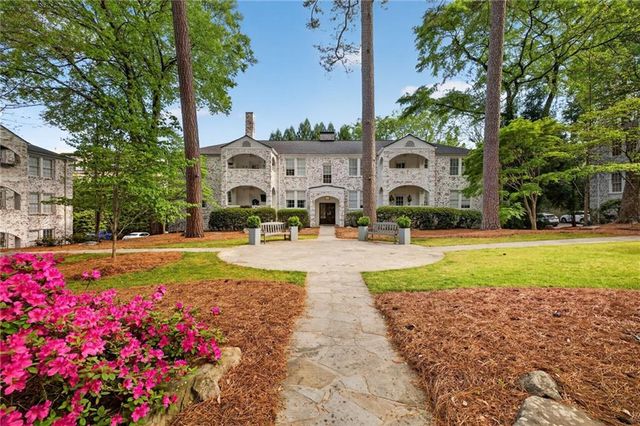 65 Peachtree Memorial Drive NW 5, Atlanta, GA 30309