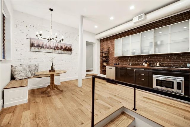 65 Peachtree Memorial Drive NW 5, Atlanta, GA 30309