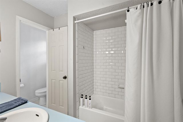 117 E Park Drive, Conroe, TX 77356