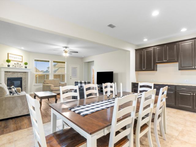 9208 Lace Cactus Drive, Fort Worth, TX 76131