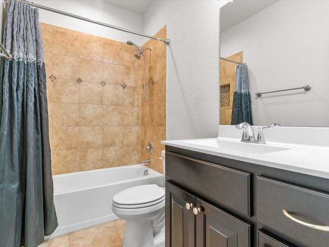 9208 Lace Cactus Drive, Fort Worth, TX 76131