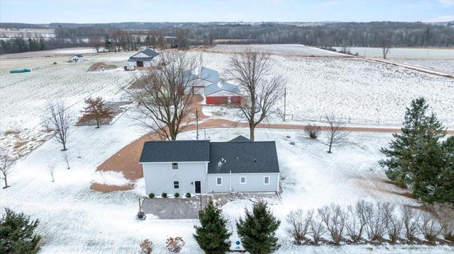 N10160 SPARROW AVENUE, Loyal, WI 54446