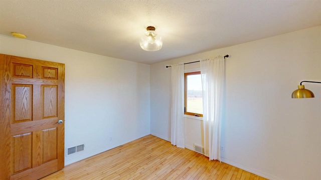 N10160 SPARROW AVENUE, Loyal, WI 54446