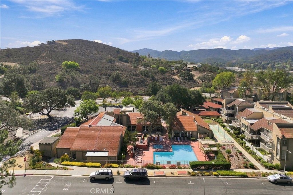290 Sequoia Court 36, Thousand Oaks, CA 91360 — photo 4