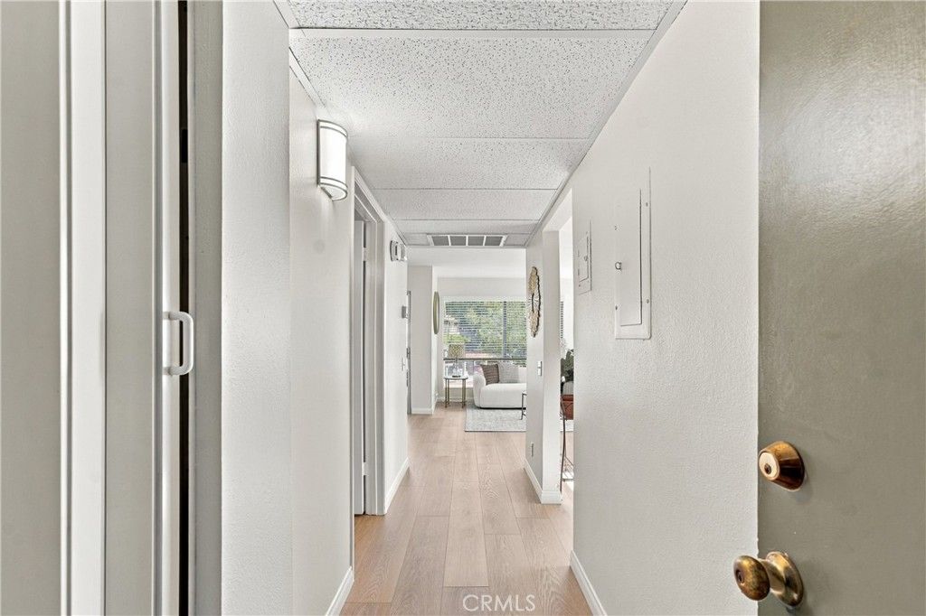 290 Sequoia Court 36, Thousand Oaks, CA 91360 — photo 5