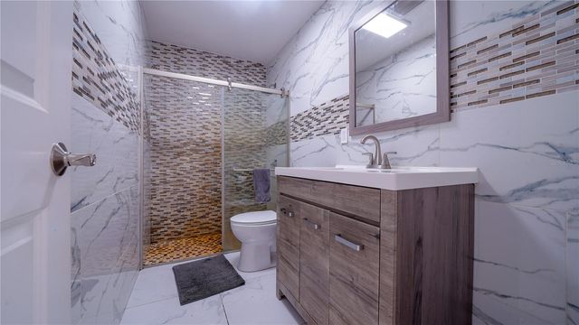 5160 HAYWOOD RUFFIN ROAD, St Cloud, FL 34771