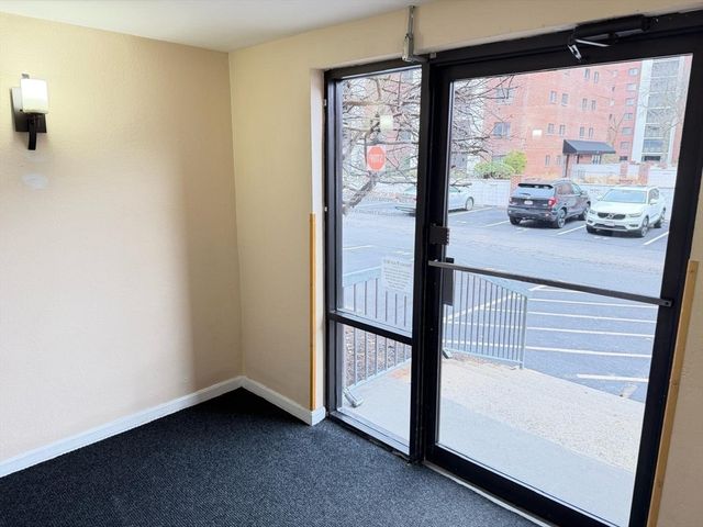 8 9th St 511, Medford, MA 02155