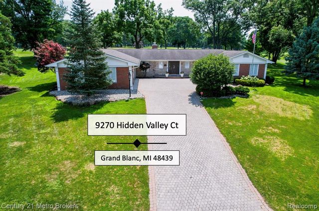 9270 Hidden Valley Court, Grand Blanc, MI 48439