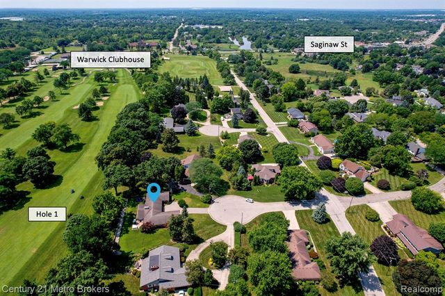 9270 Hidden Valley Court, Grand Blanc, MI 48439