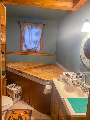 264 Chestnut Street, Claremont, NH 03743