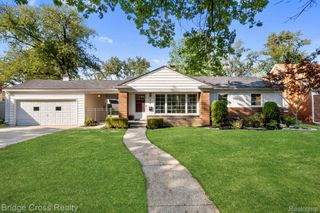 2614 Essex Street, Royal Oak, MI 48073