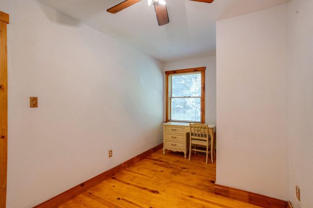 10 CLUBHOUSE RD, Delta, PA 17314