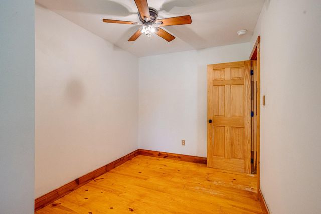 10 CLUBHOUSE RD, Delta, PA 17314