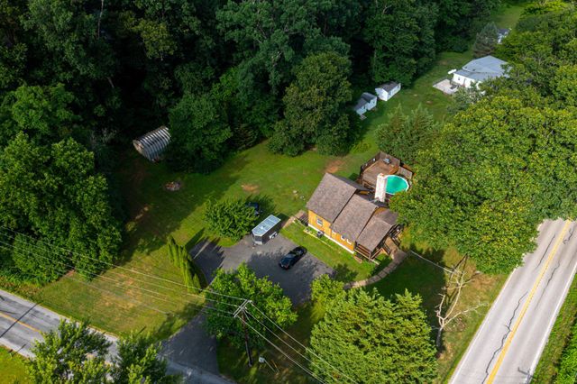 10 CLUBHOUSE RD, Delta, PA 17314