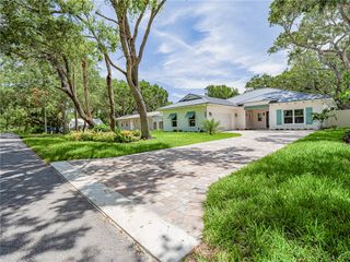 9340 Frangipani Drive, Vero Beach, FL 32963