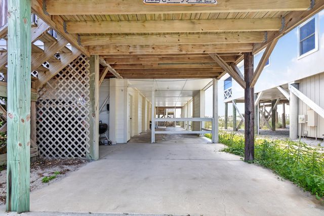 760 Springs Ave., Pawleys Island, SC 29585
