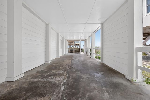 760 Springs Ave., Pawleys Island, SC 29585