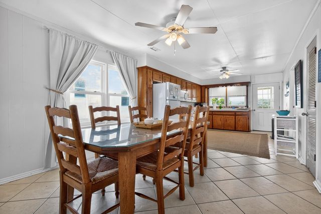 760 Springs Ave., Pawleys Island, SC 29585