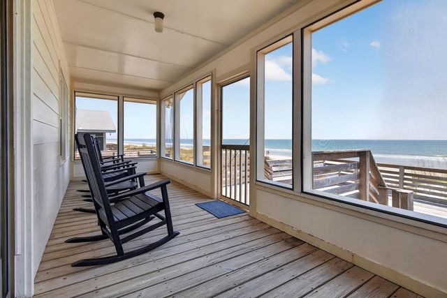 760 Springs Ave., Pawleys Island, SC 29585